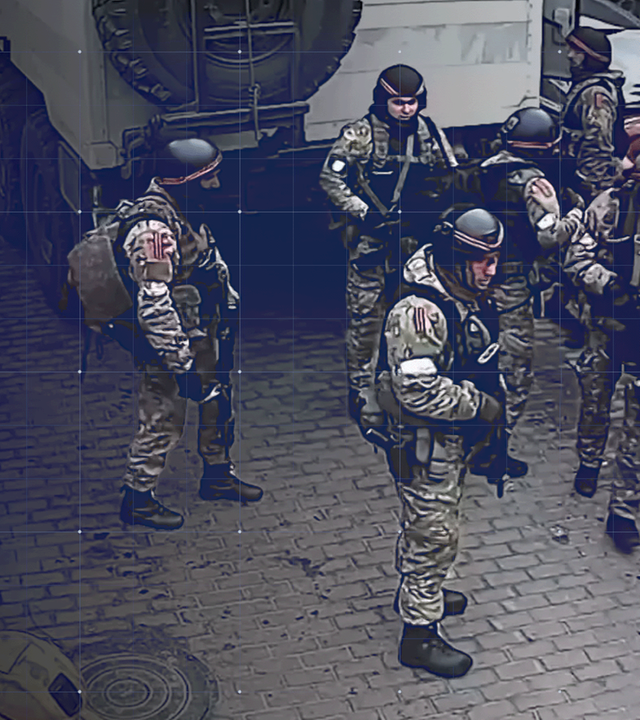 Soldaten mit Maschinengewehren