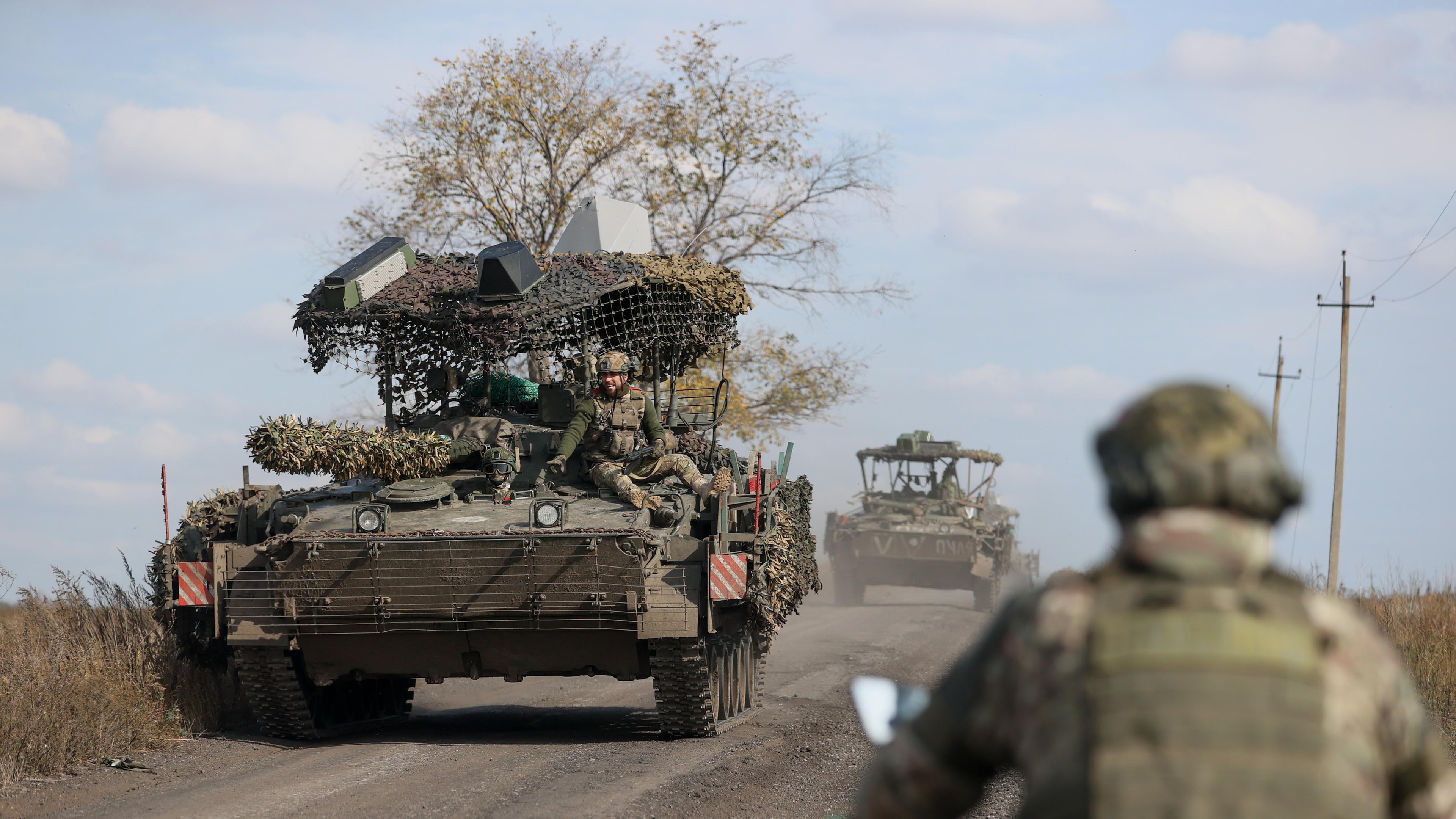 Die 5. Motorisierte Schützenbrigade der 51. Kombinierten Waffen-Armee Donezk, Truppenverband „Zentr“ (Zentrum), kämpft an der Front von Krasnoarmeysk (Pokrowsk) im Rahmen der militärischen Sonderoperation.