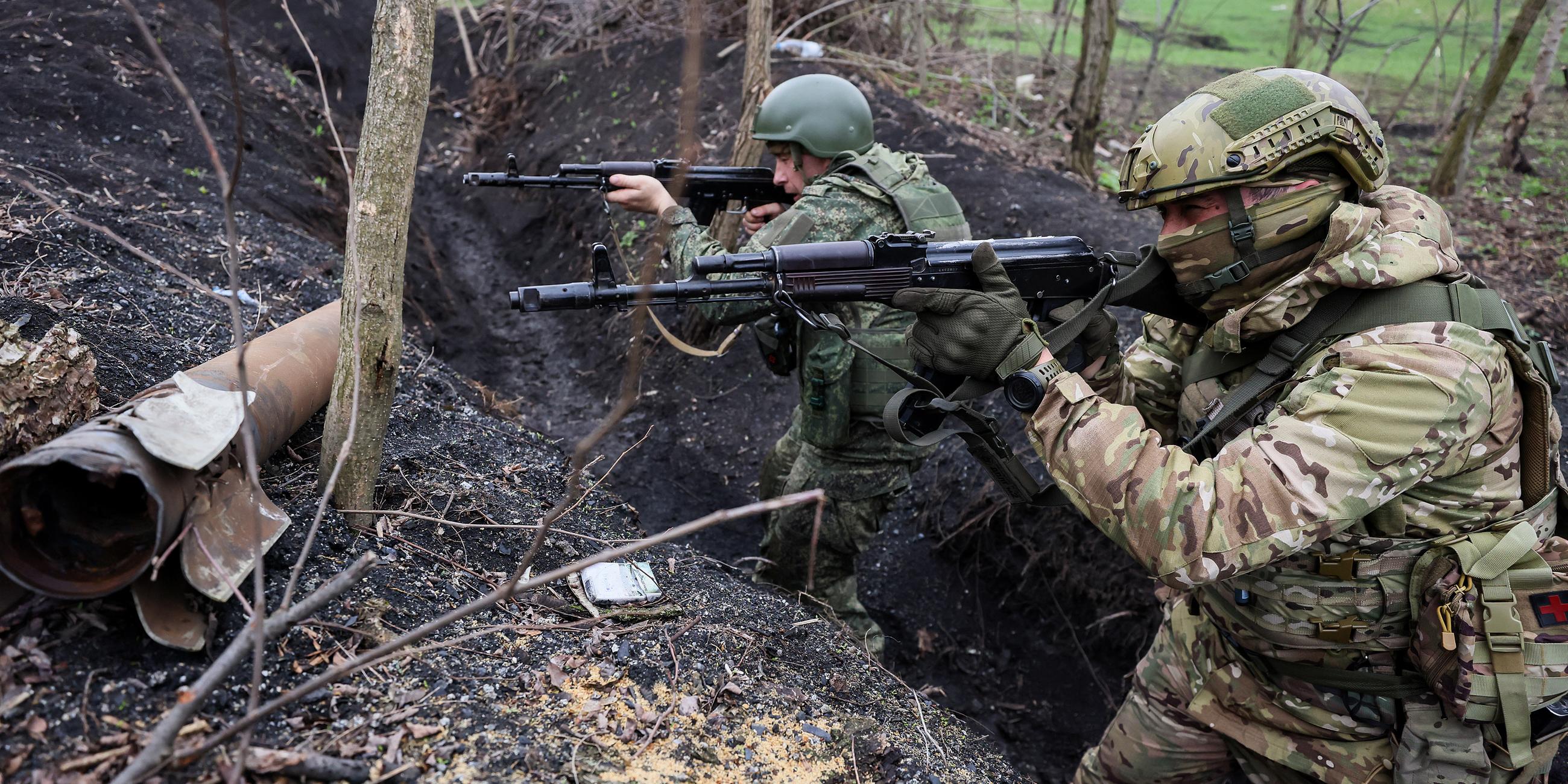 Russische Soldaten an der Front