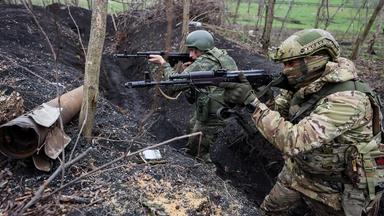Russische Soldaten an der Front