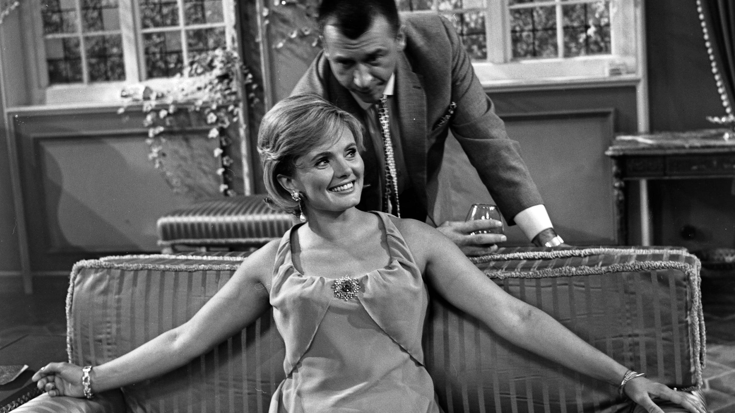 Ruth Maria Kubitschek im Film "Bezaubernde Mama", 1963
