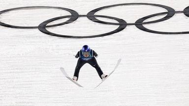 Ryoyu Kobayashi beim Skispringen am 16.02.2026 in Predazzo.