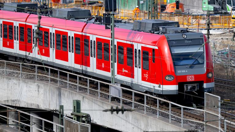 Zug der S-Bahn München