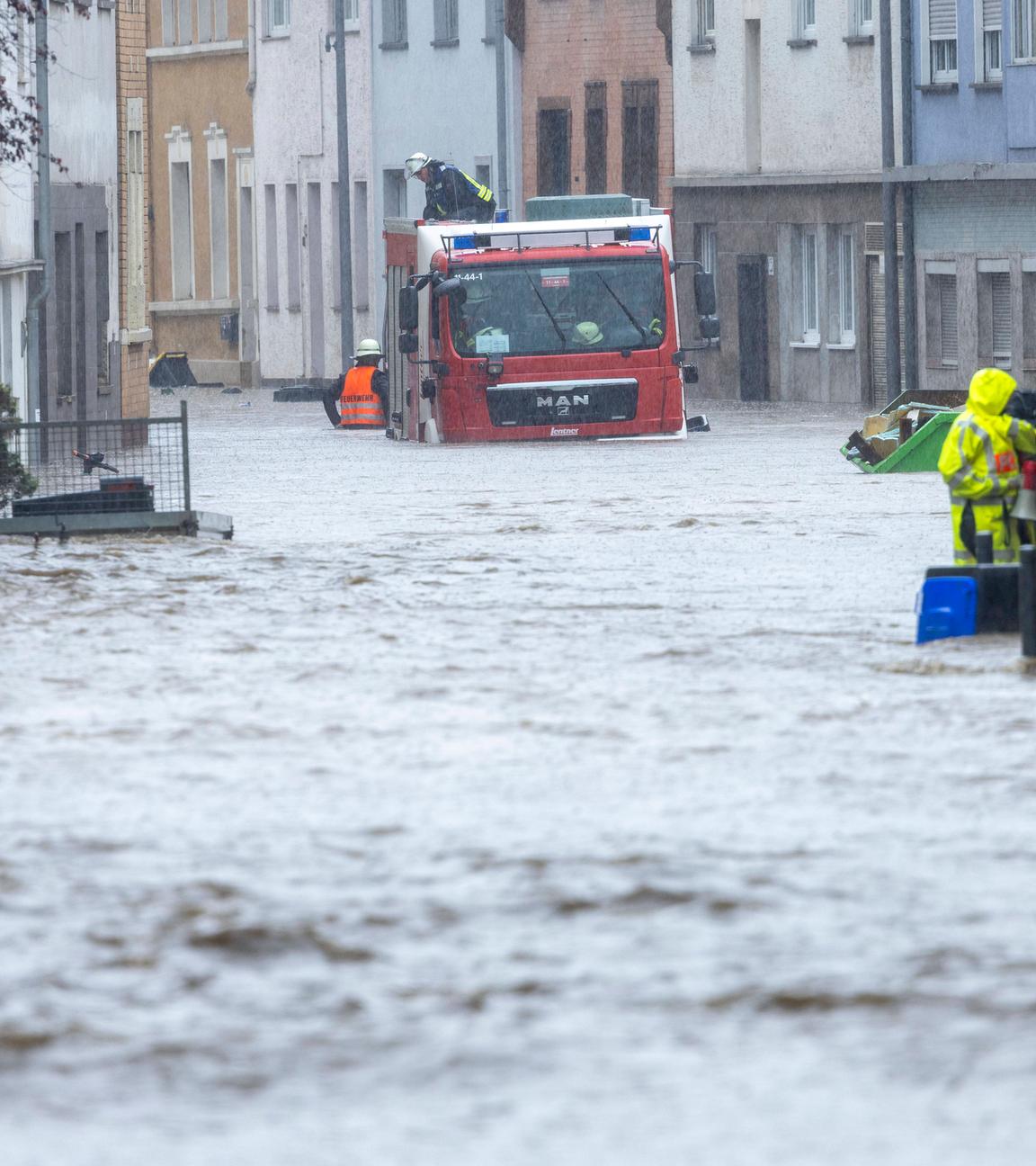 Saarland: Anhaltenden Regenfälle lassen Flüsse anschwellen.