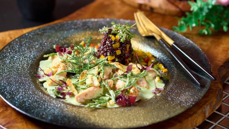 Marinierte Streifen vom Saibling mit Wasabi und Piemontreis