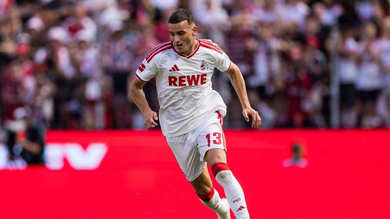 Fußballer Said El Mala vom 1. FC Köln am Ball im Spiel gegen Real Sociedad San Sebastian am 08.08.2026 in Köln.
