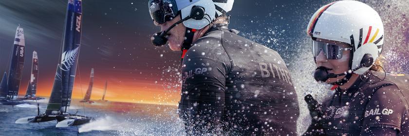 Ein Katamaran bei der SailGP in Aktion.