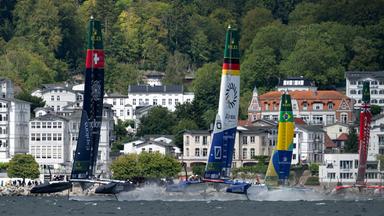 SailGP vor der Kulisse von Sassnitz