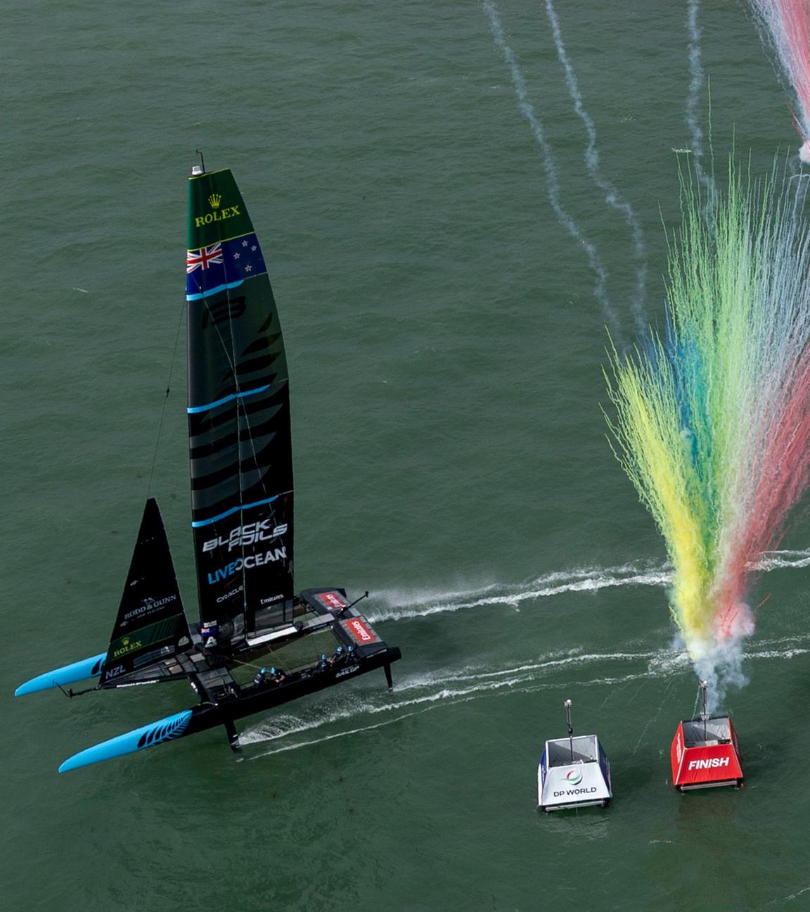 SailGP: Neuseeland gewinnt Rennen 2 vor Portsmouth.