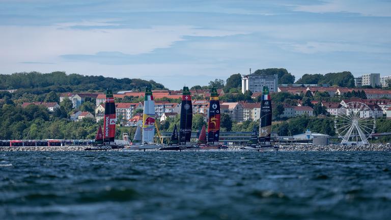 Der SailGP ist zu Gast vor der Insel Rügen in Sassnitz