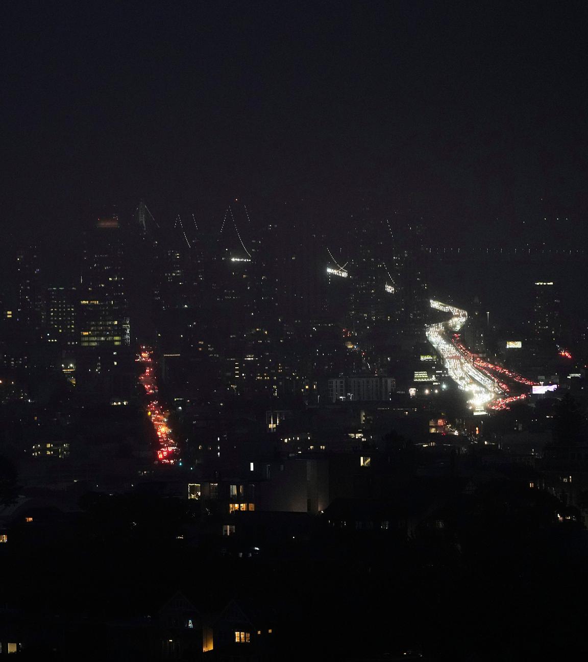 San Francisco liegt im Dunklen