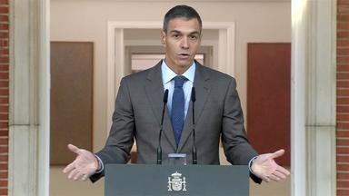 Der bisherige Ministerpräsident Sanchez rief Neuwahlen für den 29. November aus.