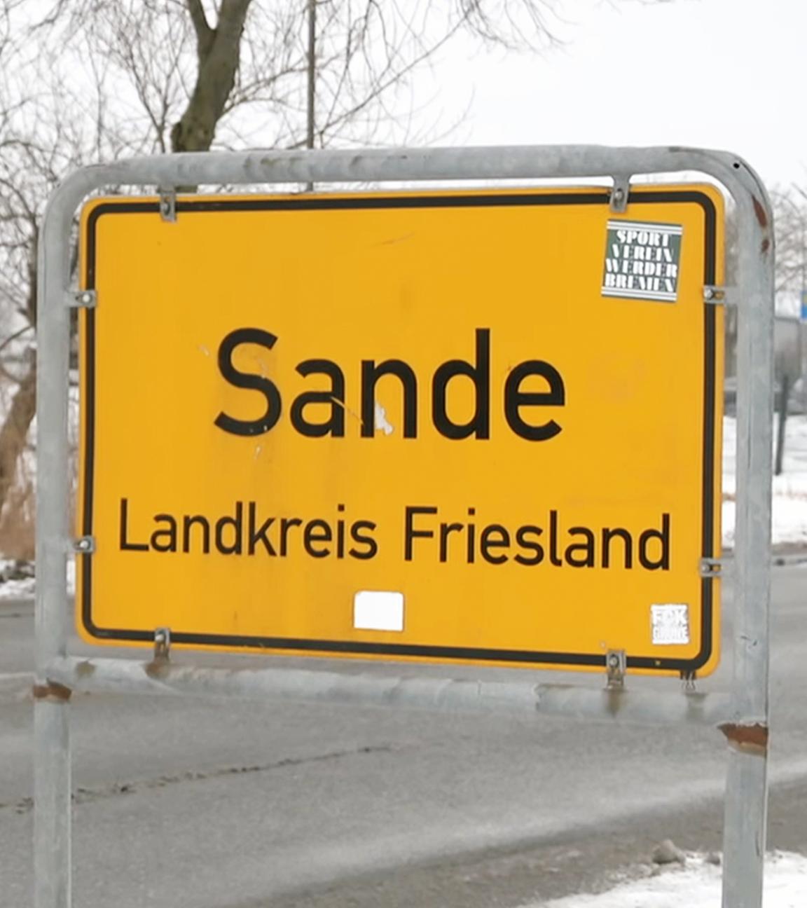 Screenshot: Ortsschild Sande