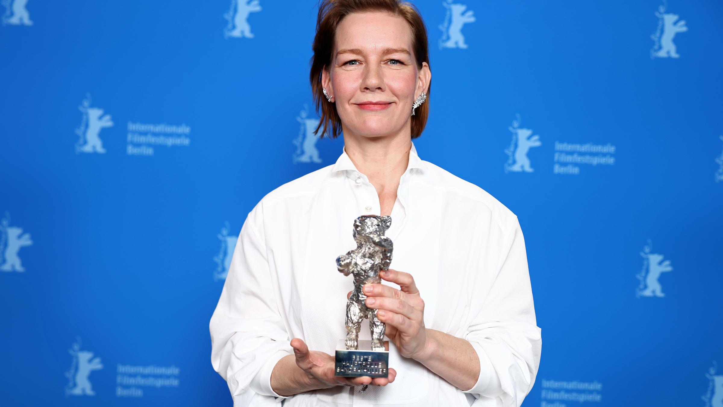 Sandra Hüller gewinnt durch ihre Rolle in "Rose" einen Silbernen Bären.