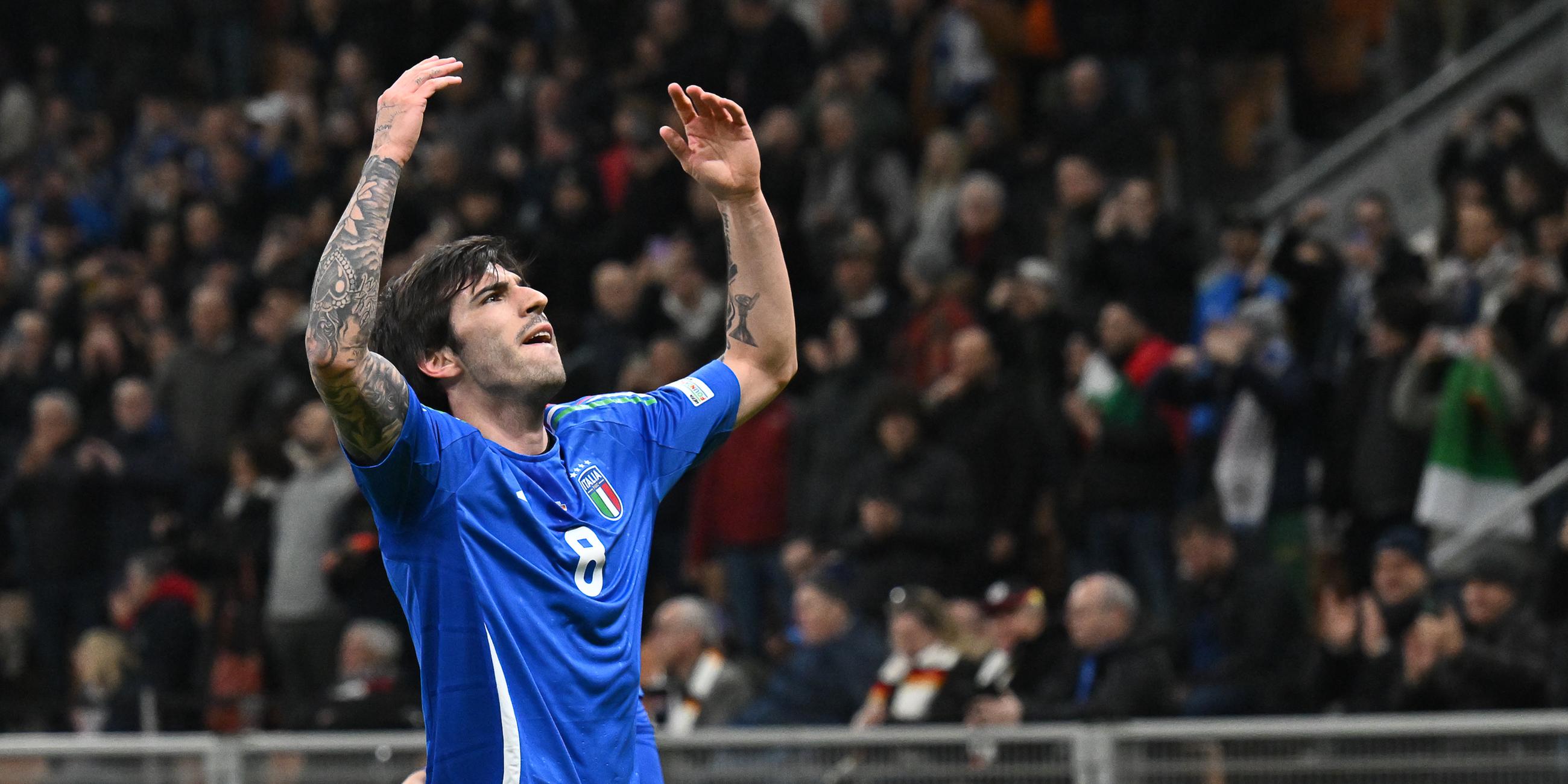 Italiens Sandro Tonali jubelt nach seinem Tor zum 1:0 gegen Deutschland.
