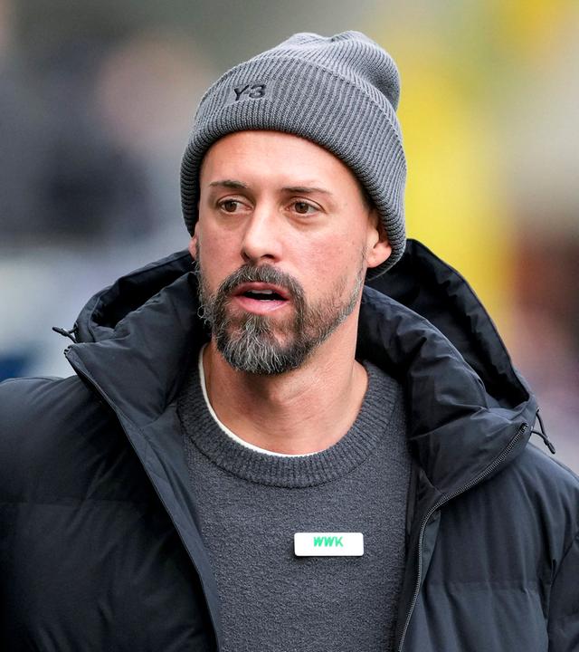 Der deutsche Fußballtrainer Sandro Wagner während der Partie des FC Augsburg gegen die TSG 1899 Hoffenheim