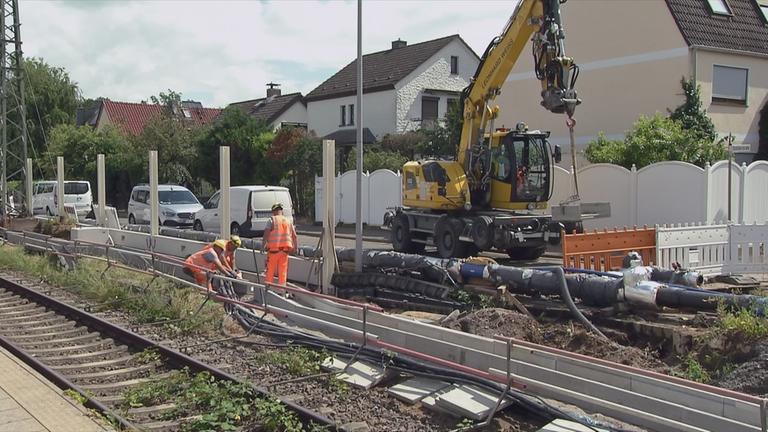 Bauarbeiten am Gleis