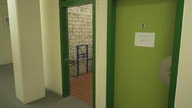 Sanierungsbedürftige Schule in Bergisch-Gladbach