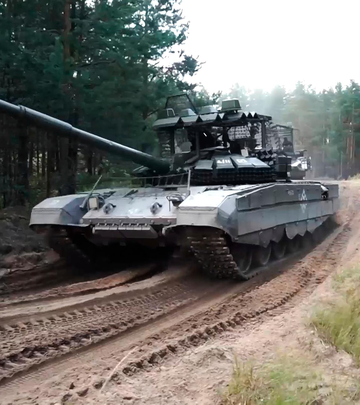 Panzer in Russland, Militärmanöver Sapad