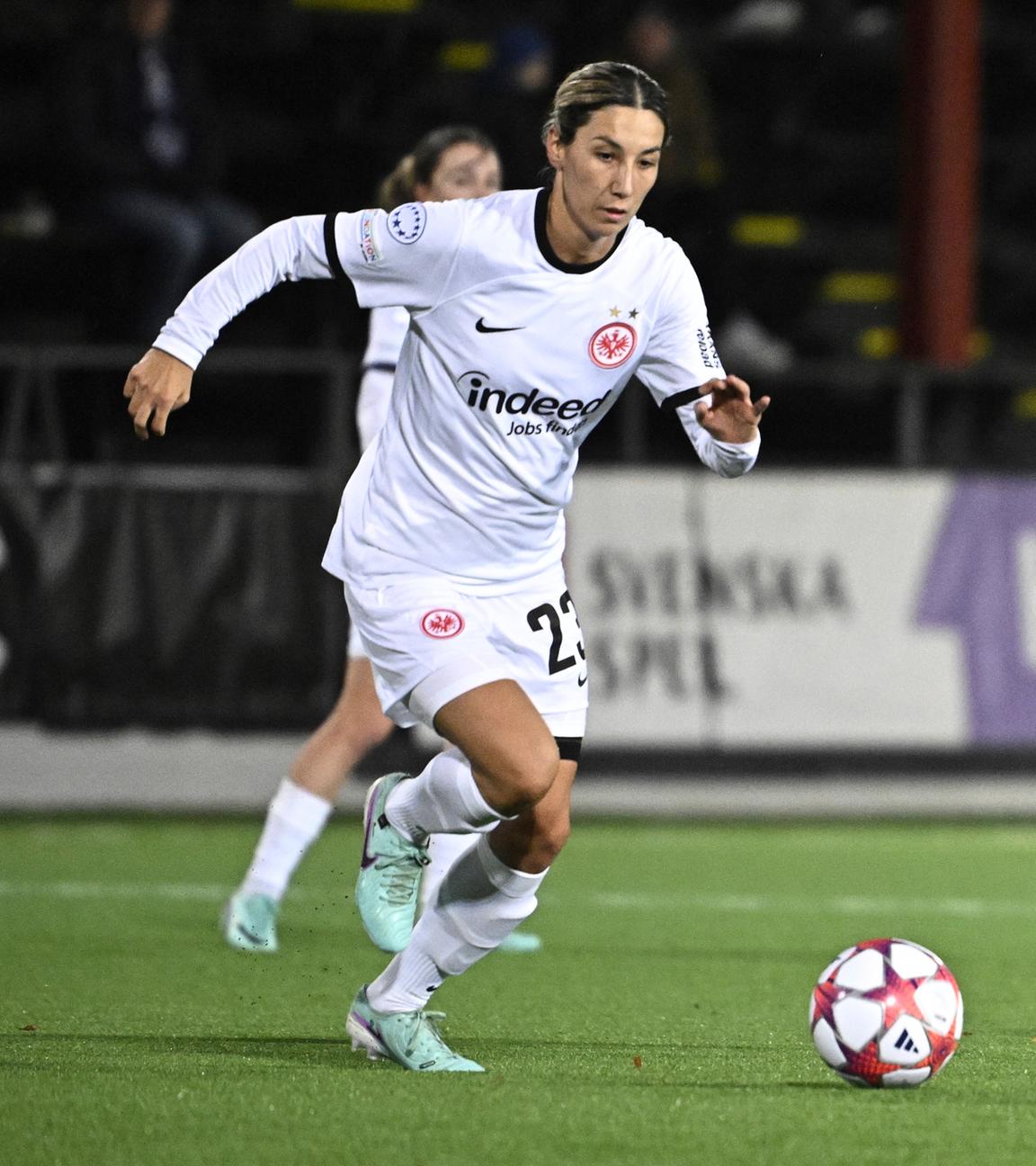 Die Fußballspielerin Sara Doorsoun bei einem Spiel der Champions League gegen den FC Rosengard.