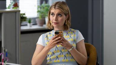 Die Schauspielerin übernimmt Marisa Burgers Position als Sekretärin in der ZDF-Serie "Die Rosenheim-Cops". 