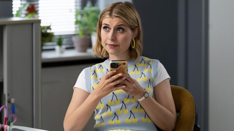 Die Schauspielerin übernimmt Marisa Burgers Position als Sekretärin in der ZDF-Serie "Die Rosenheim-Cops". 
