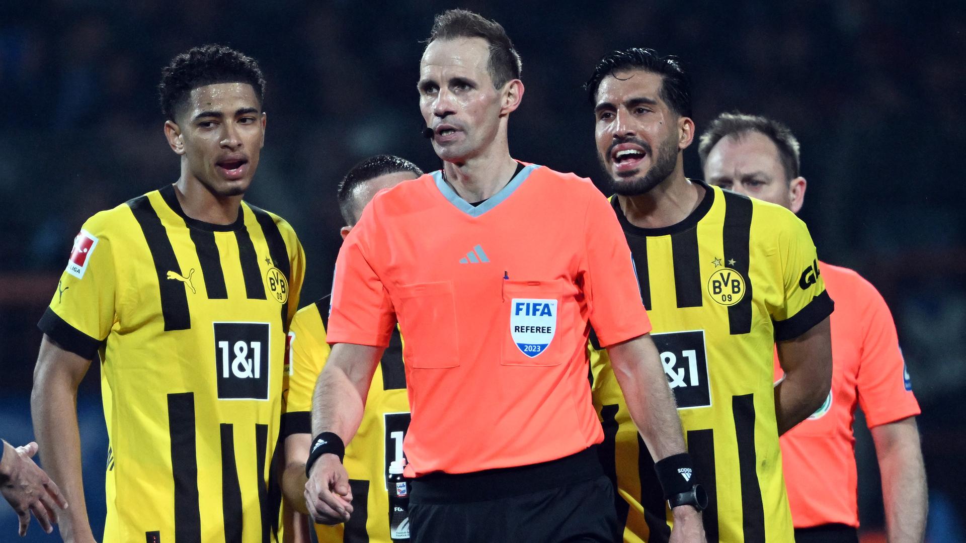 Schiedsrichter Sascha Stegemann