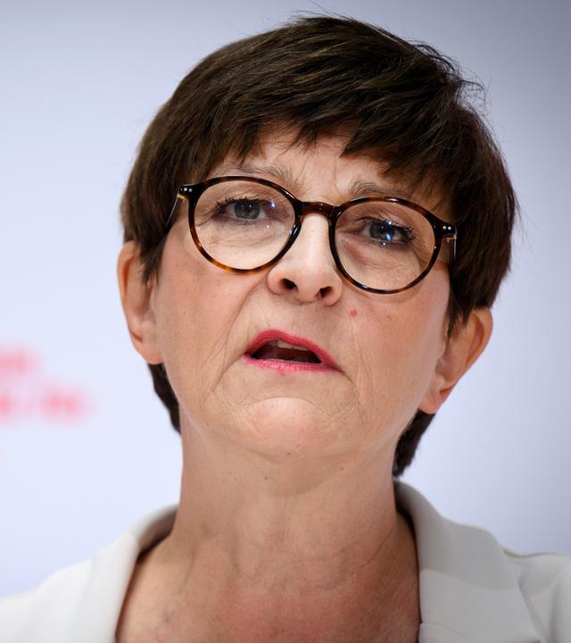 Die Bundestagsabgeordnete Saskia Esken, aufgenommen am 14.10.2024