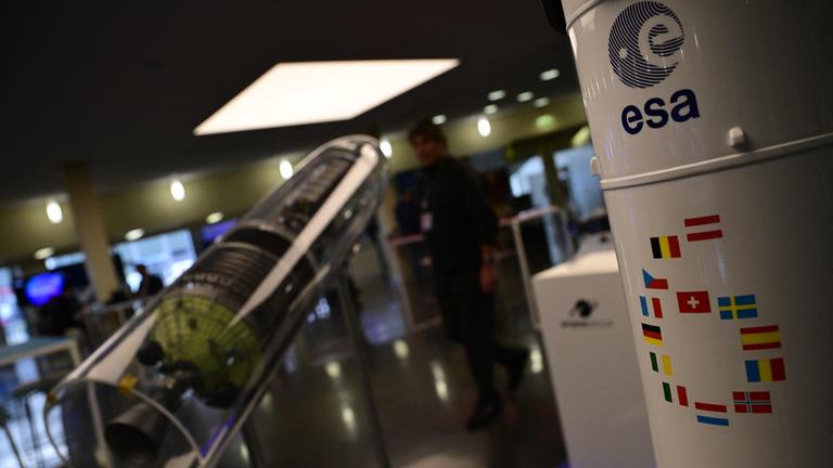 Es ist ien Bild aus dem BDA Weltall-Kongress. Das Logo der ESA (Europäische Weltraumagentur) ist zu sehen.
