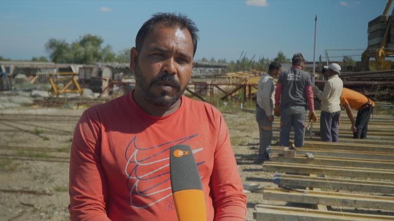 Interview mit indischem Bauarbeiter