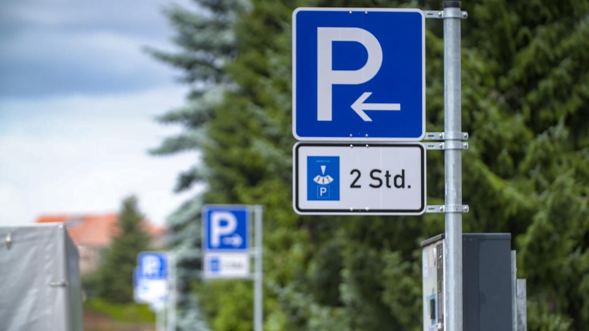 Schilderwahnsinn in Sachsen
