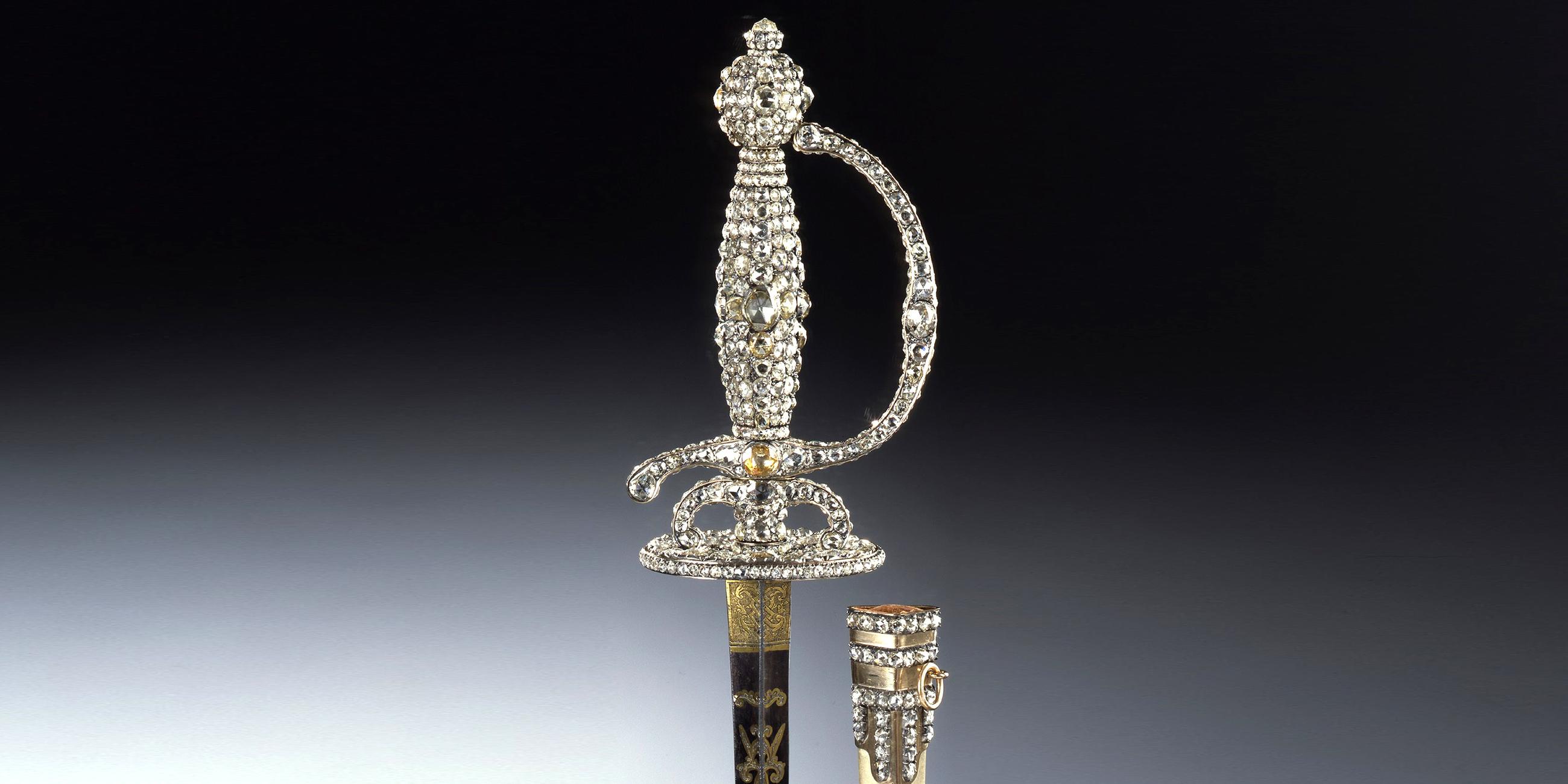 Diamantbesetzter Degen aus dem Diamentrosen-Sets von Christian August Globig und August Gotthelf Globig aus über 770 Diamenten geschaffen