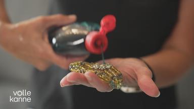 Schmuck mit Hausmitteln reinigen 