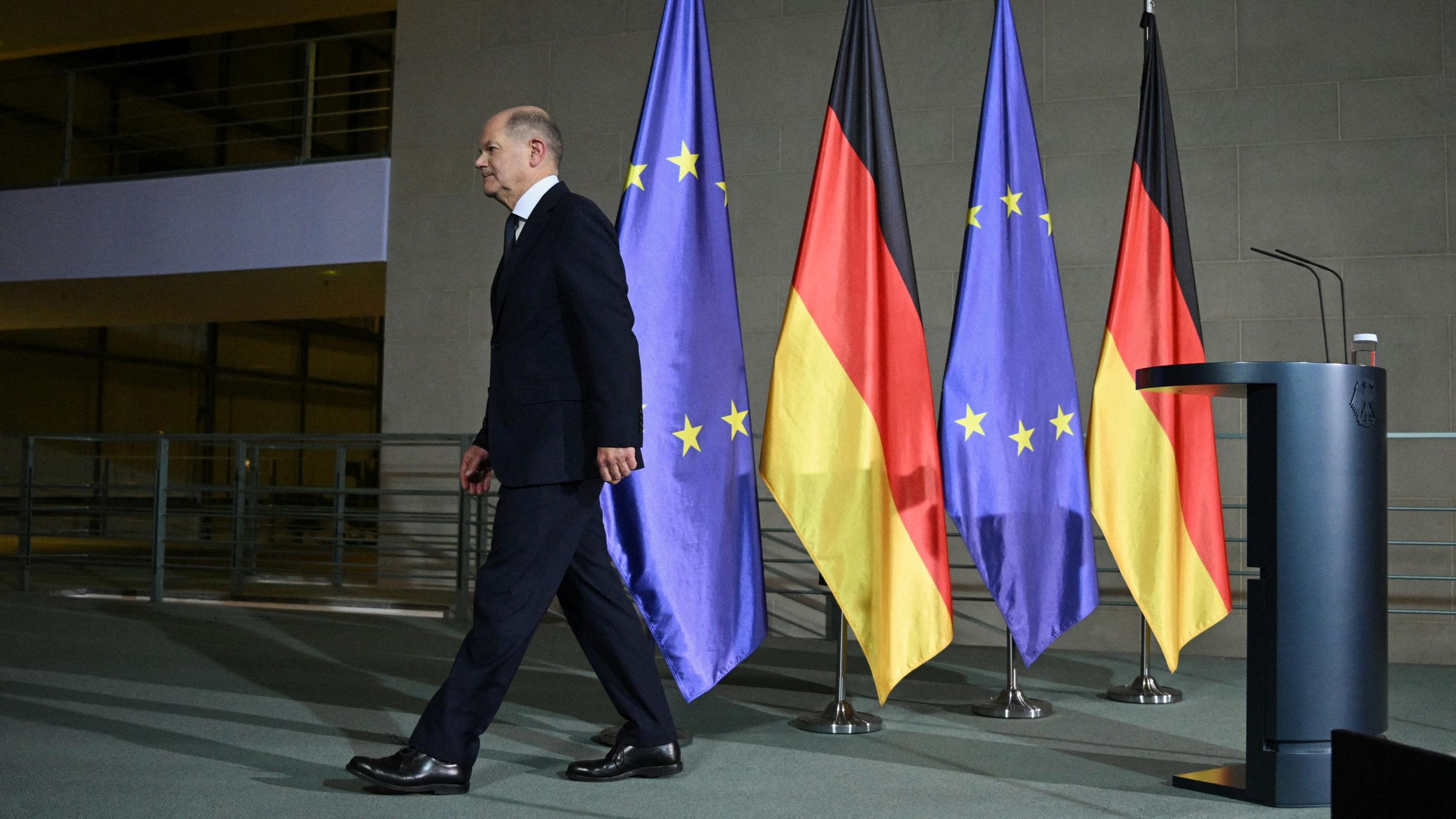 Scholz nach der Rede zum Rauswurf Lindners aus der Ampel - Geht von der Bühne