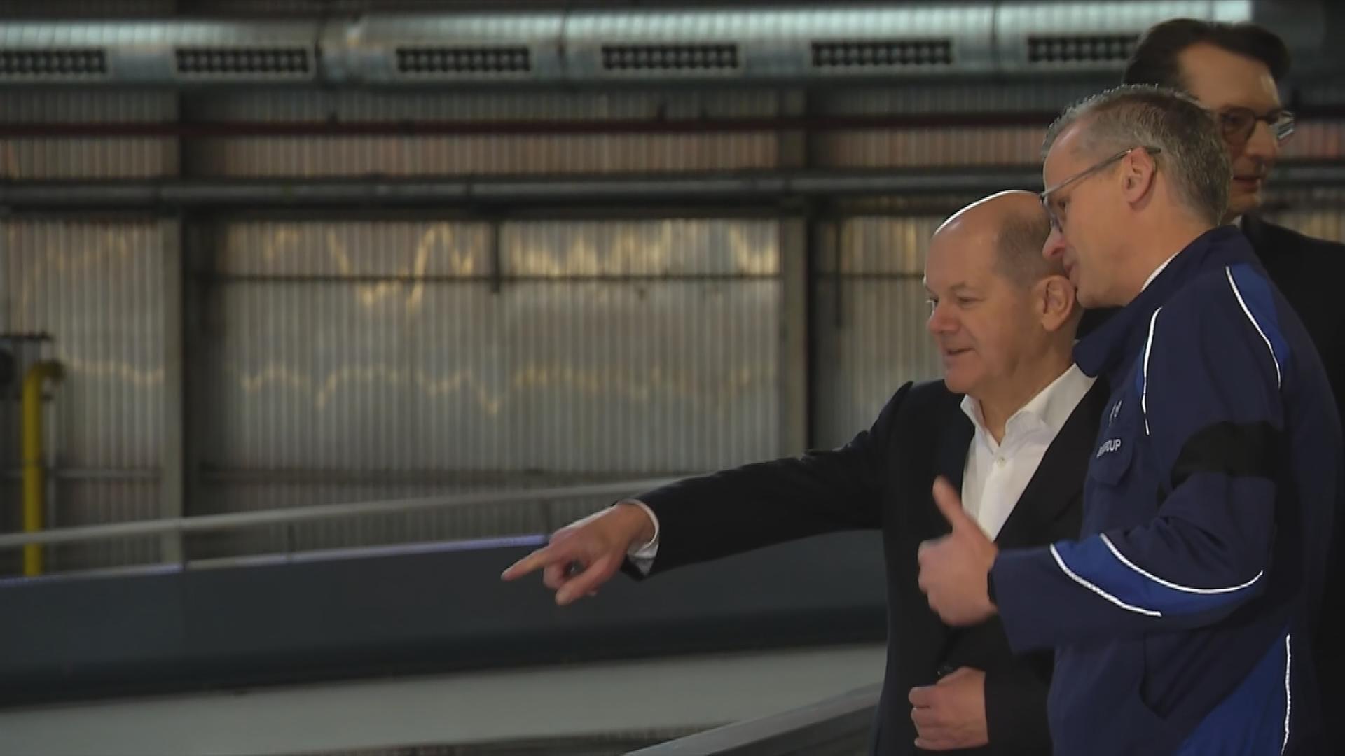 Scholz bei BMW
