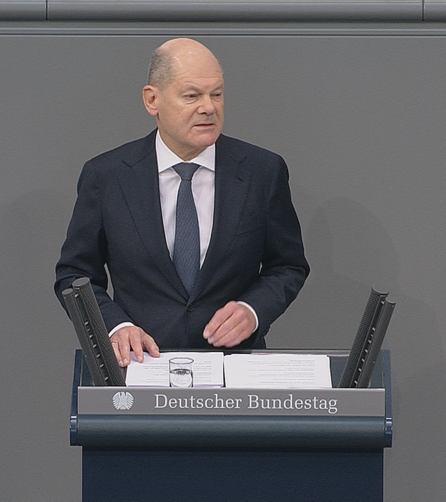 Scholz bei letzter Debatte im Bundestag