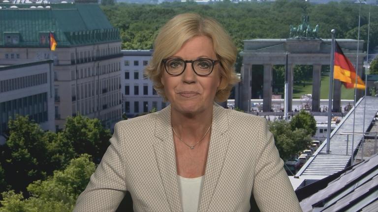 Scholz stellt sich an Lindners Seite