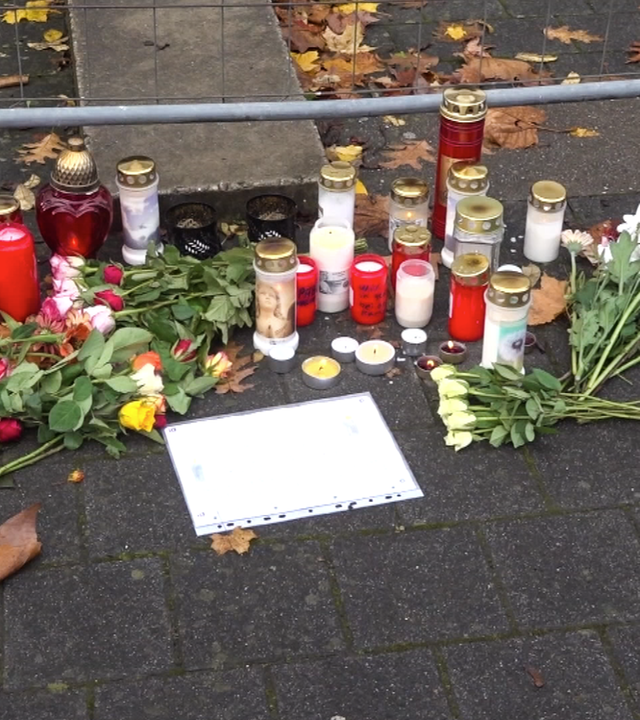 Kerzen und Blumen