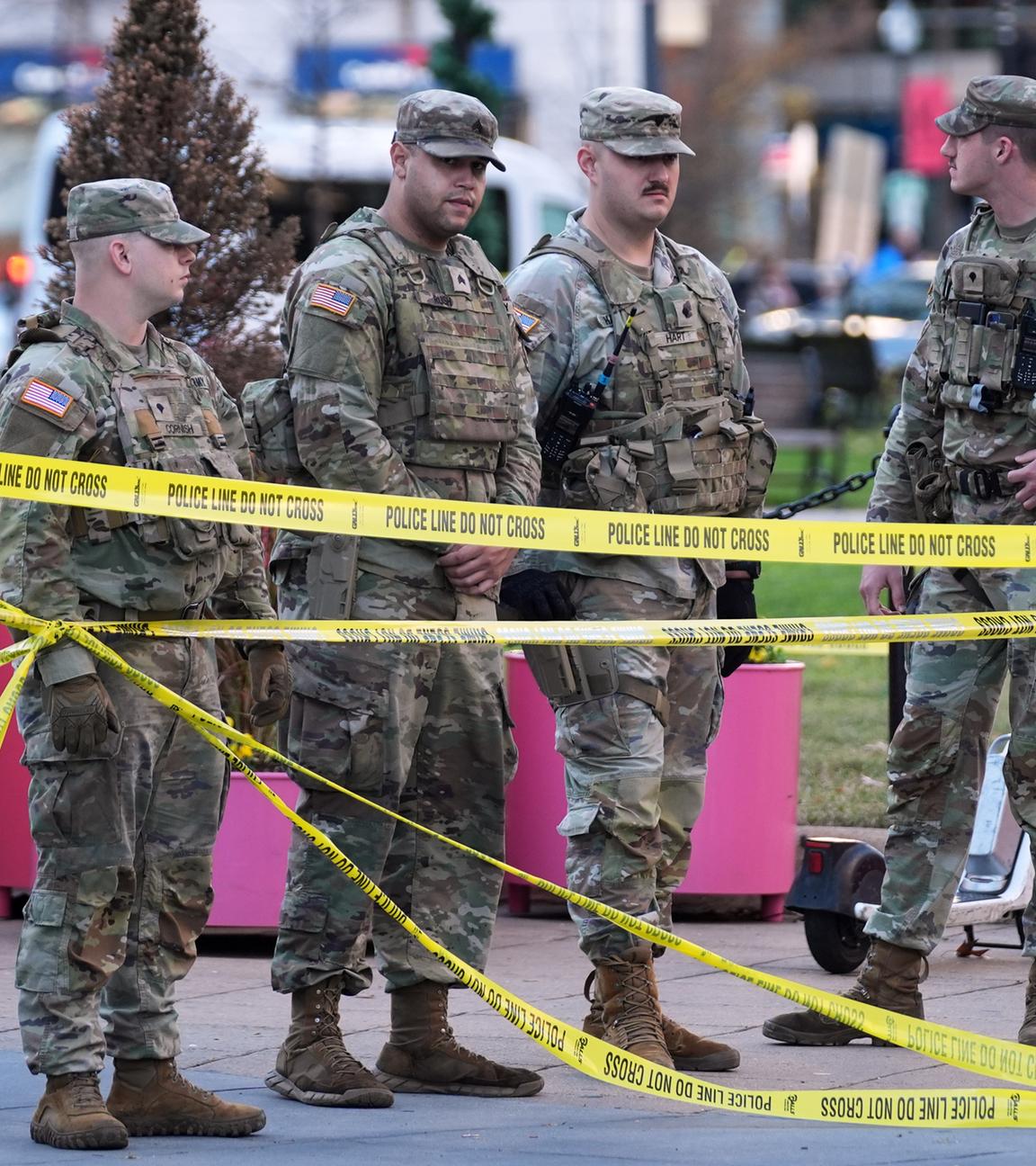 Nationalgardisten stehen am Tatort des Angriffs in Washington, D.C.