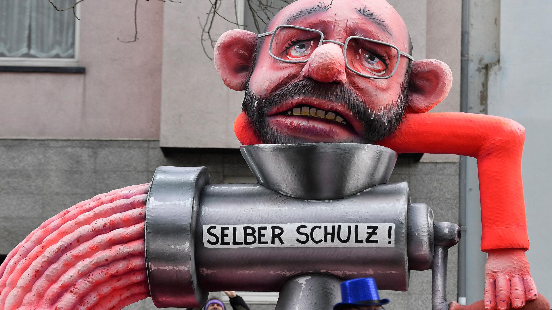 Rosenmontag am Rhein - Düsseldorf: Martin Schulz