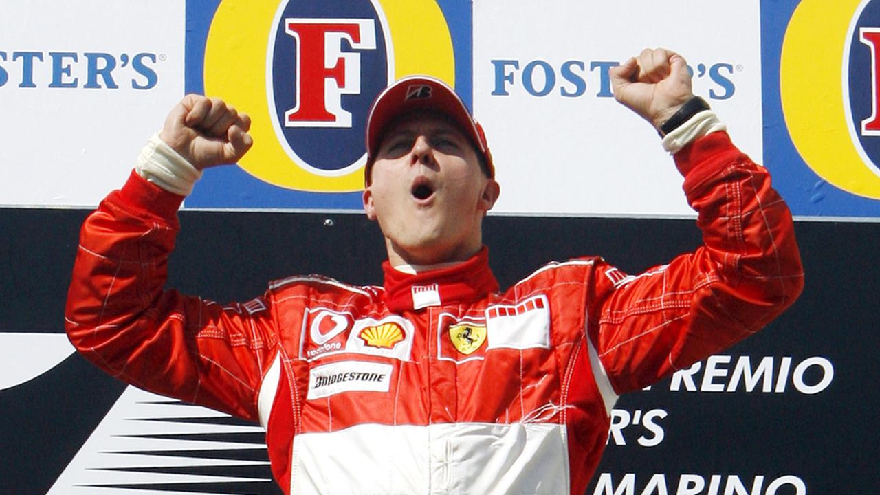 Ein häufiger Anblick: Michael Schumacher auf dem Siegerpodest.