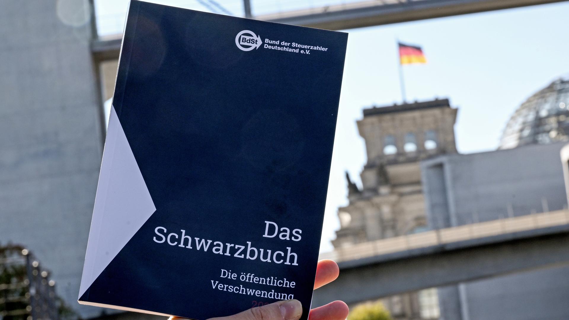 Das "Schwarzbuch" des Bundes der Steuerzahler