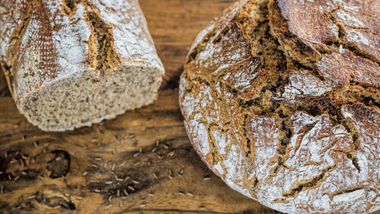 Schwarzwälder – Roggenmisch-Sauerteig-Brot von Sophie Hinkel