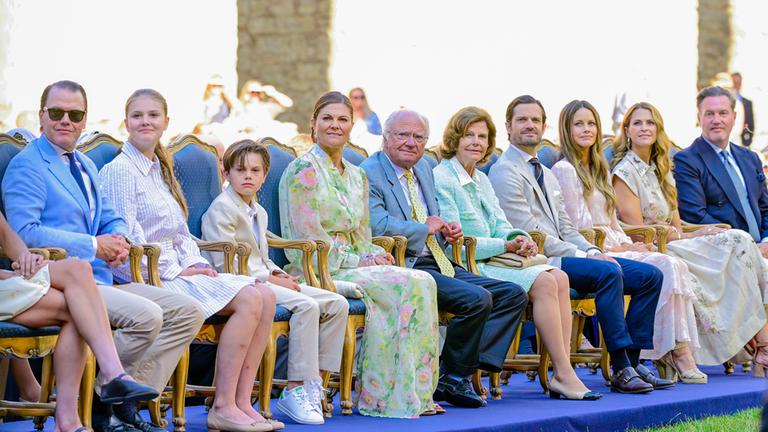 Die schwedische Königsfamilie bei einem Termin