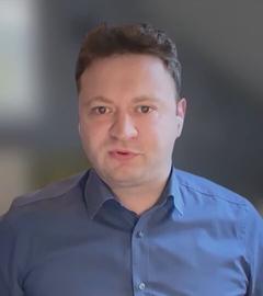 ZDF-Reporter Marius Reichert