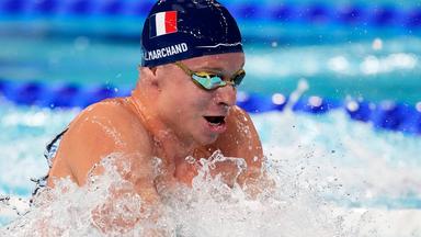 Der Franzose Leon Marchand tritt bei den Olympischen Sommerspielen 2024 an.