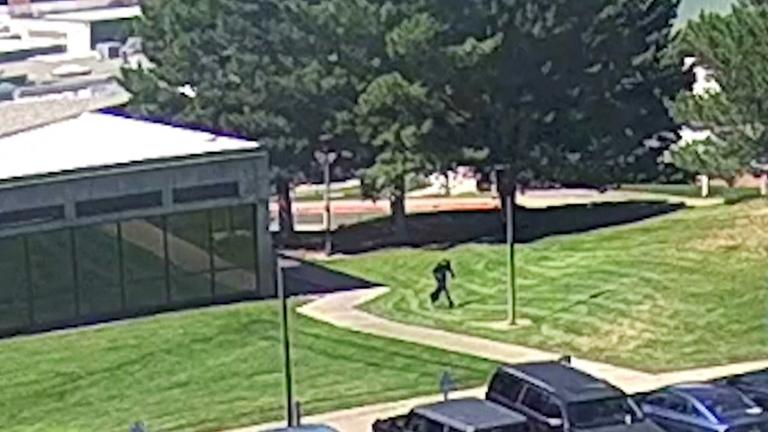 Screenshot: Flucht des Täters nach dem Attentat von Charlie Kirk 