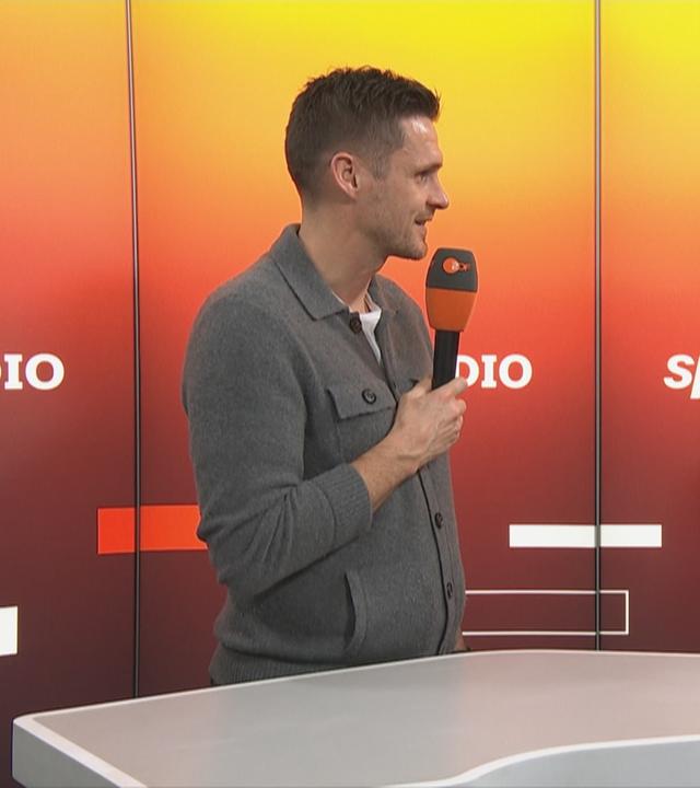 Sebastian Kehl und Lili Engels sind im Ministudio.