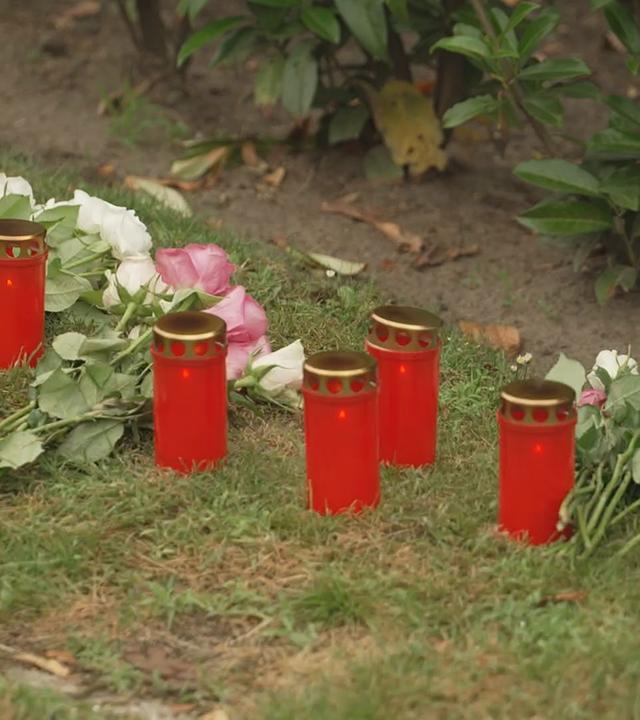 Nach dem Sechsfach-Mord in Stade: Trauerbekundungen am Tatort nach der Aufhebung der Strassensperre