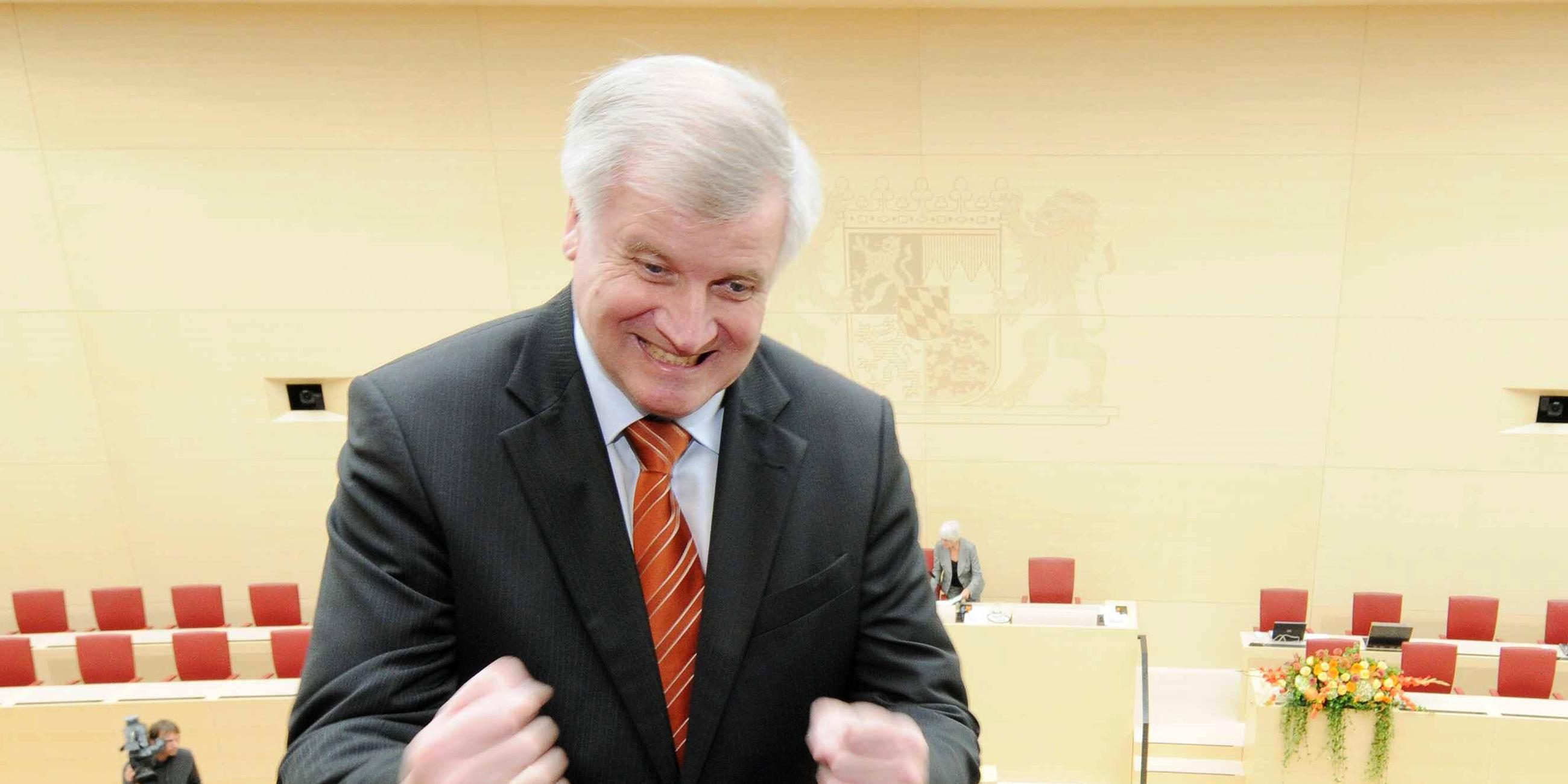 Horst Seehofer (Deutschland/CSU/Ministerpräsident Bayern) anlässlich der konstituierenden Sitzung des bayerischen Landtags in München